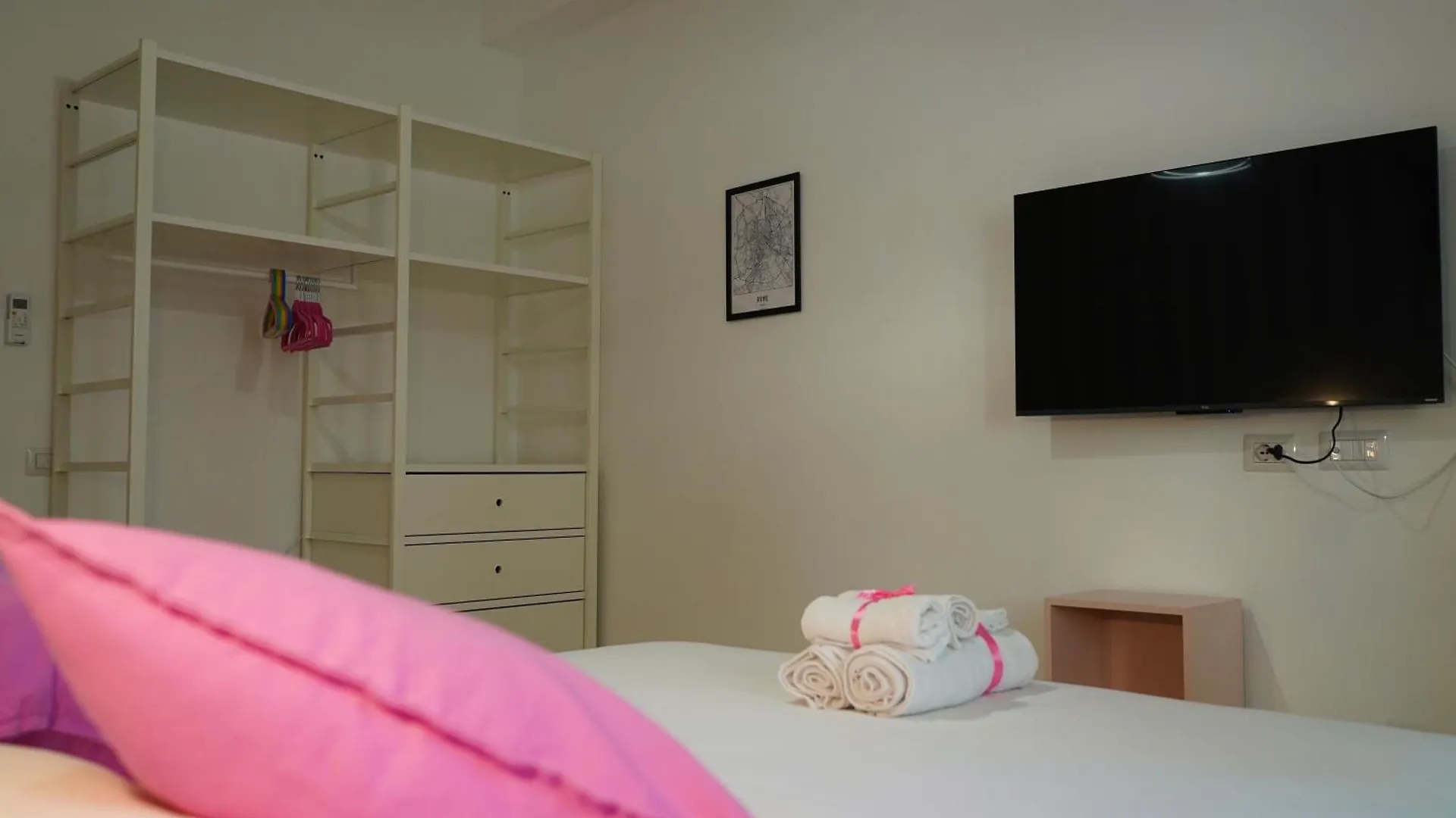 Santo Apartment In Trastevere Rome 0*,  Italy