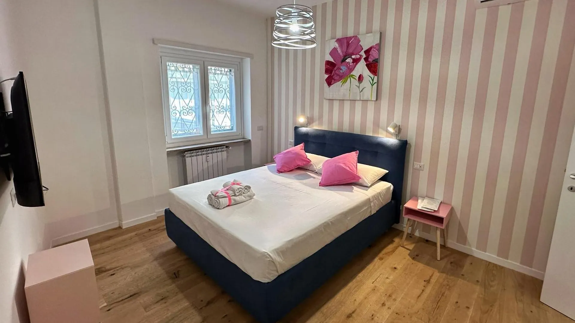 Santo Apartment In Trastevere Rome Italy